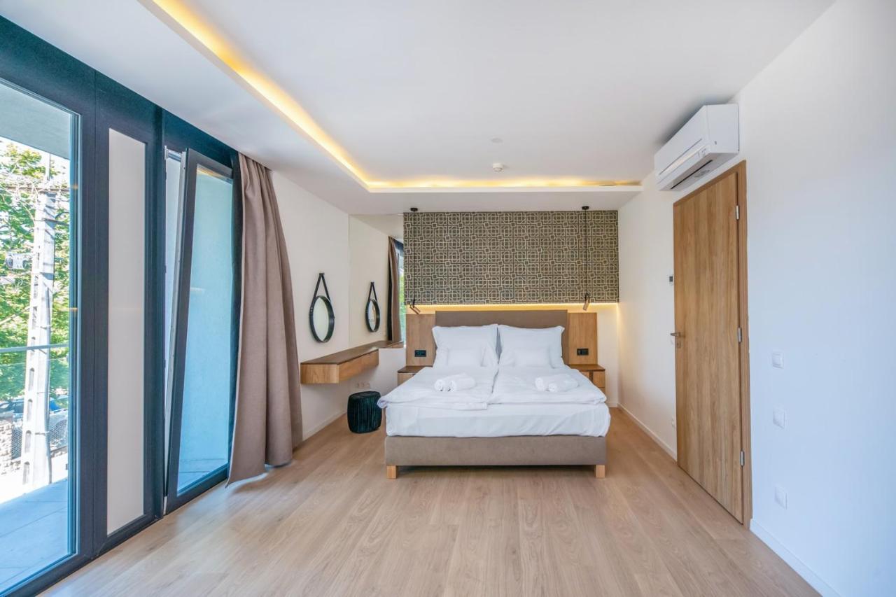 Aparthotel H55 à Balatonlelle Extérieur photo